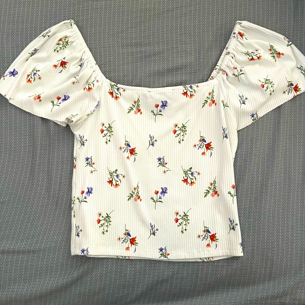 Forever 21 Floral Blouse